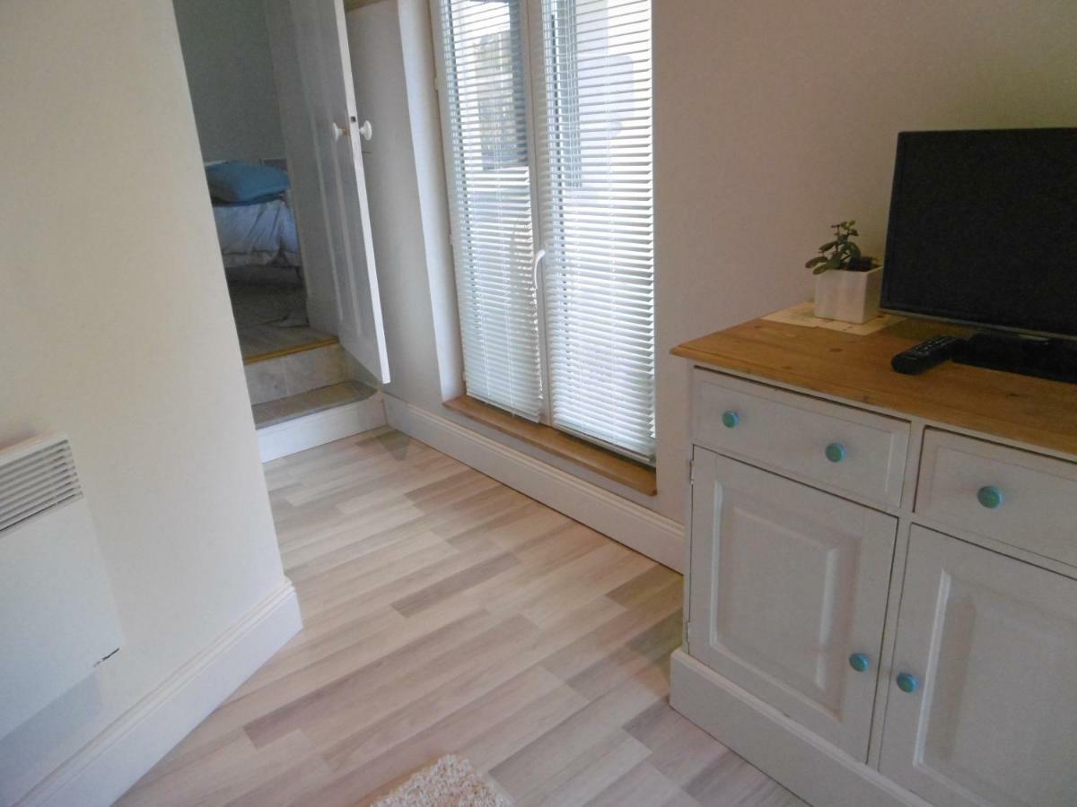 Le Chat Qui Peche B&B Châteauneuf-la-Forêt Dış mekan fotoğraf