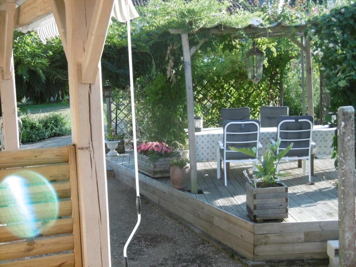 Le Chat Qui Peche B&B Châteauneuf-la-Forêt Dış mekan fotoğraf